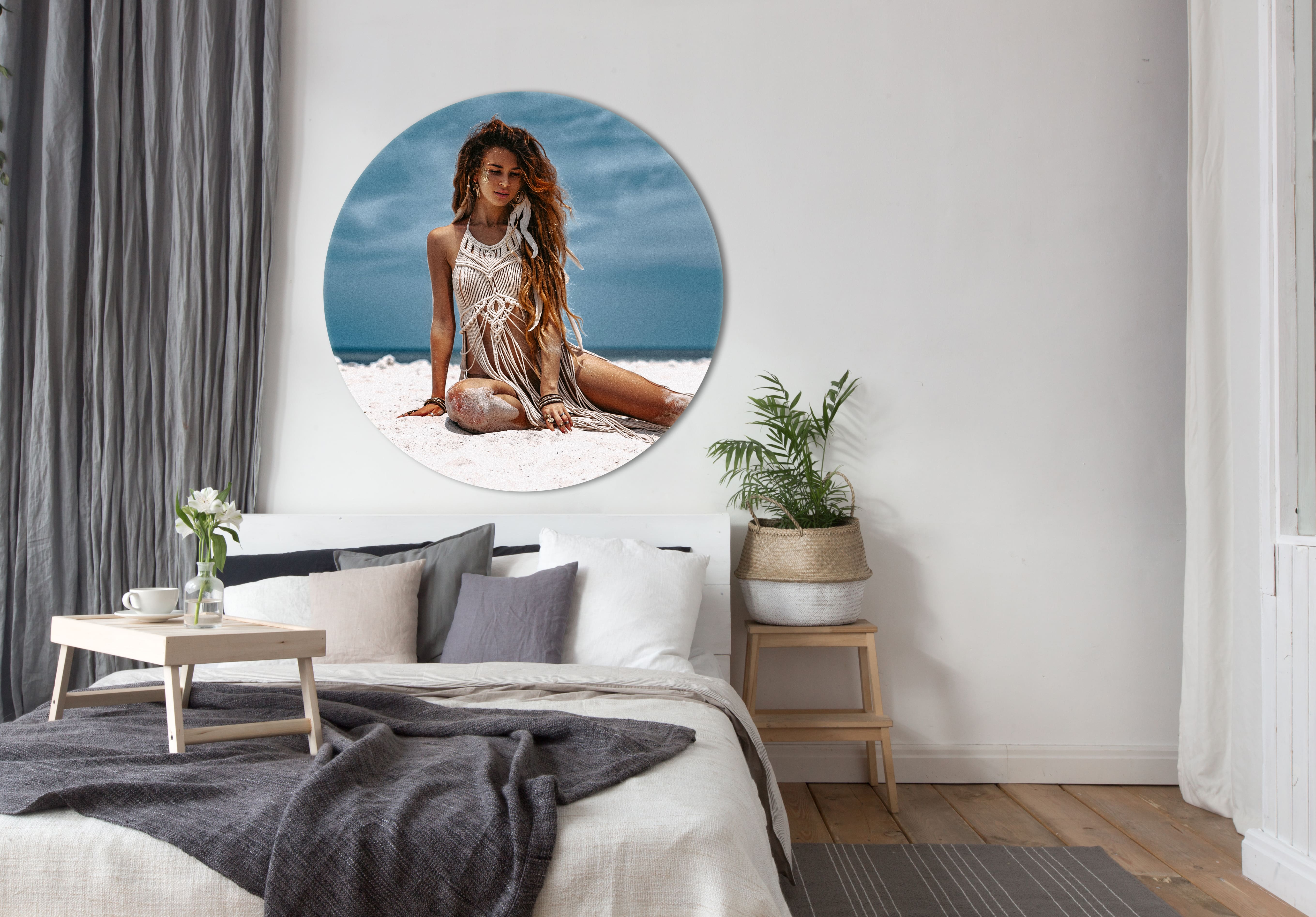 Wandbild Rund Titel: Beautiful Girl Strand - Bild Wanddeko Alu Dibond oder Butlerfinish