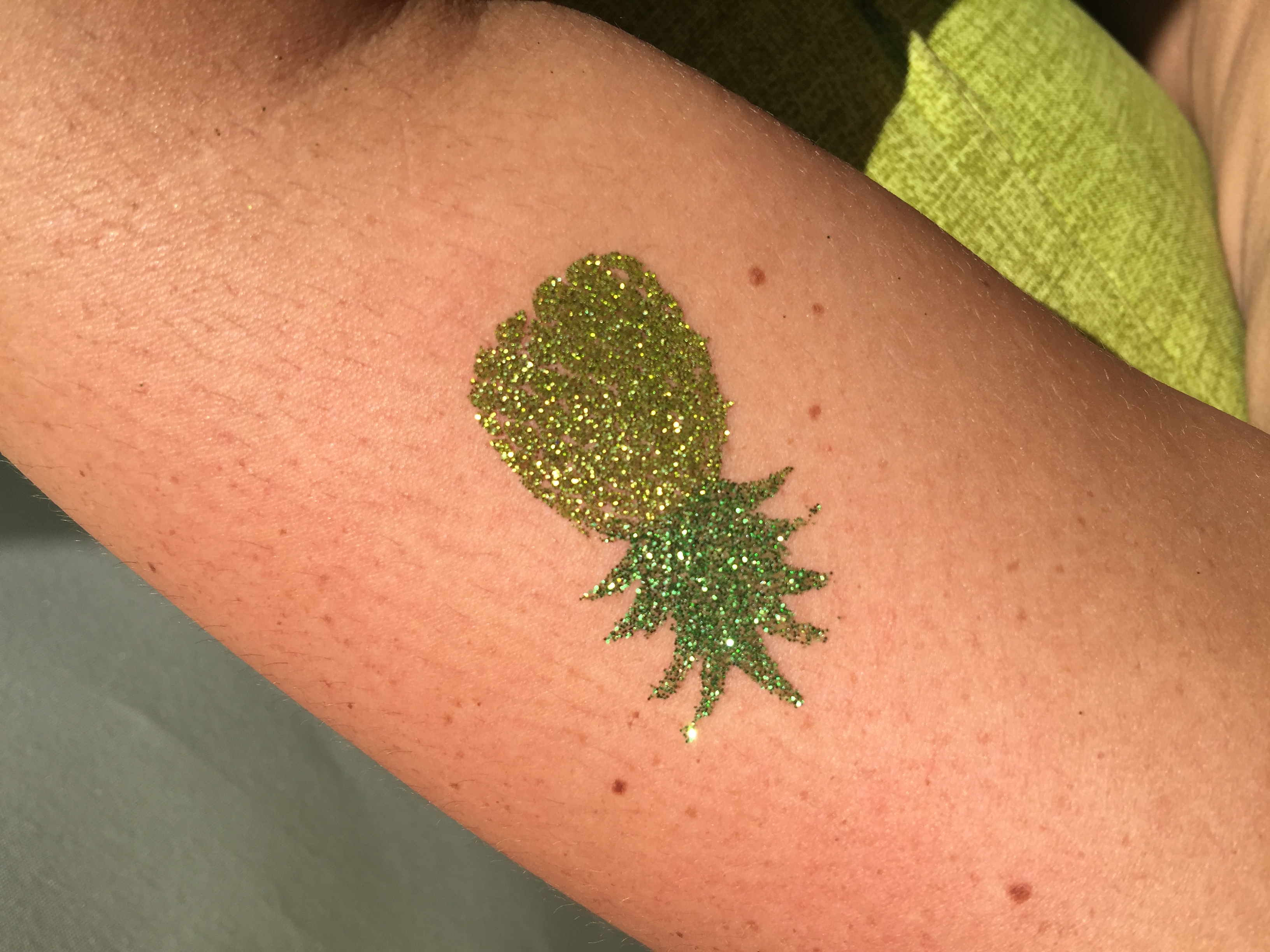 Tattoo Schablonen Ananas Selbstklebend Kinderschminken Airbrush