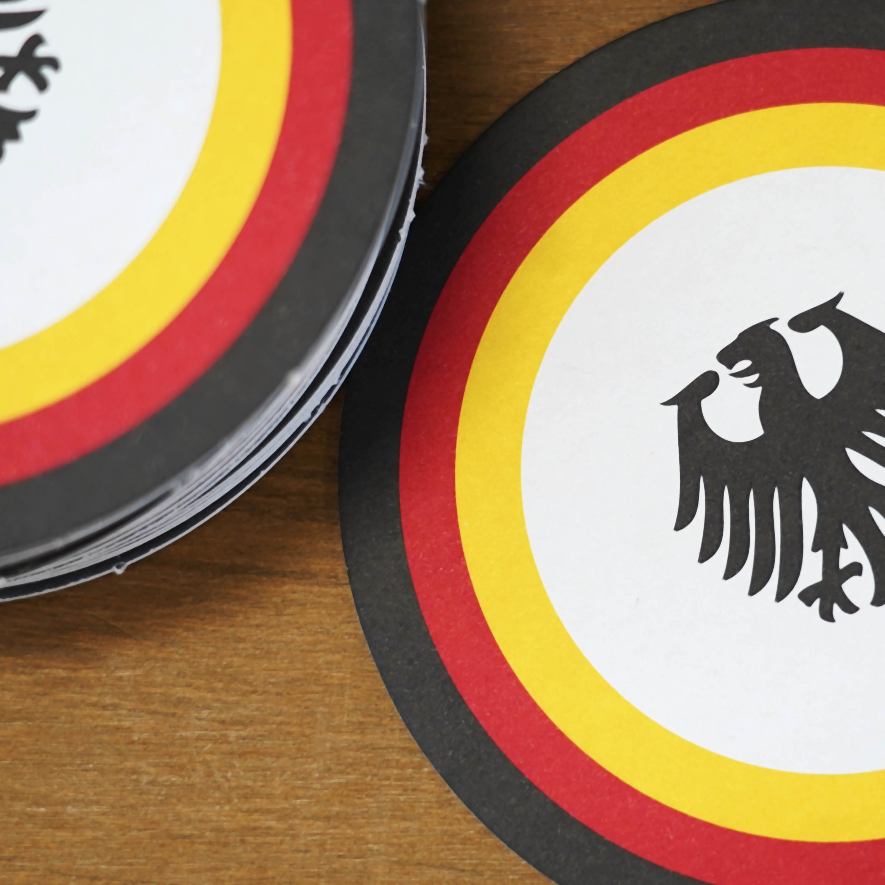 Bierdeckel Fussball Fußball WM im Set Weltmeisterschaft Deutschland Untersetzer Party Bier Geschenkidee Geschenke Männer Deko