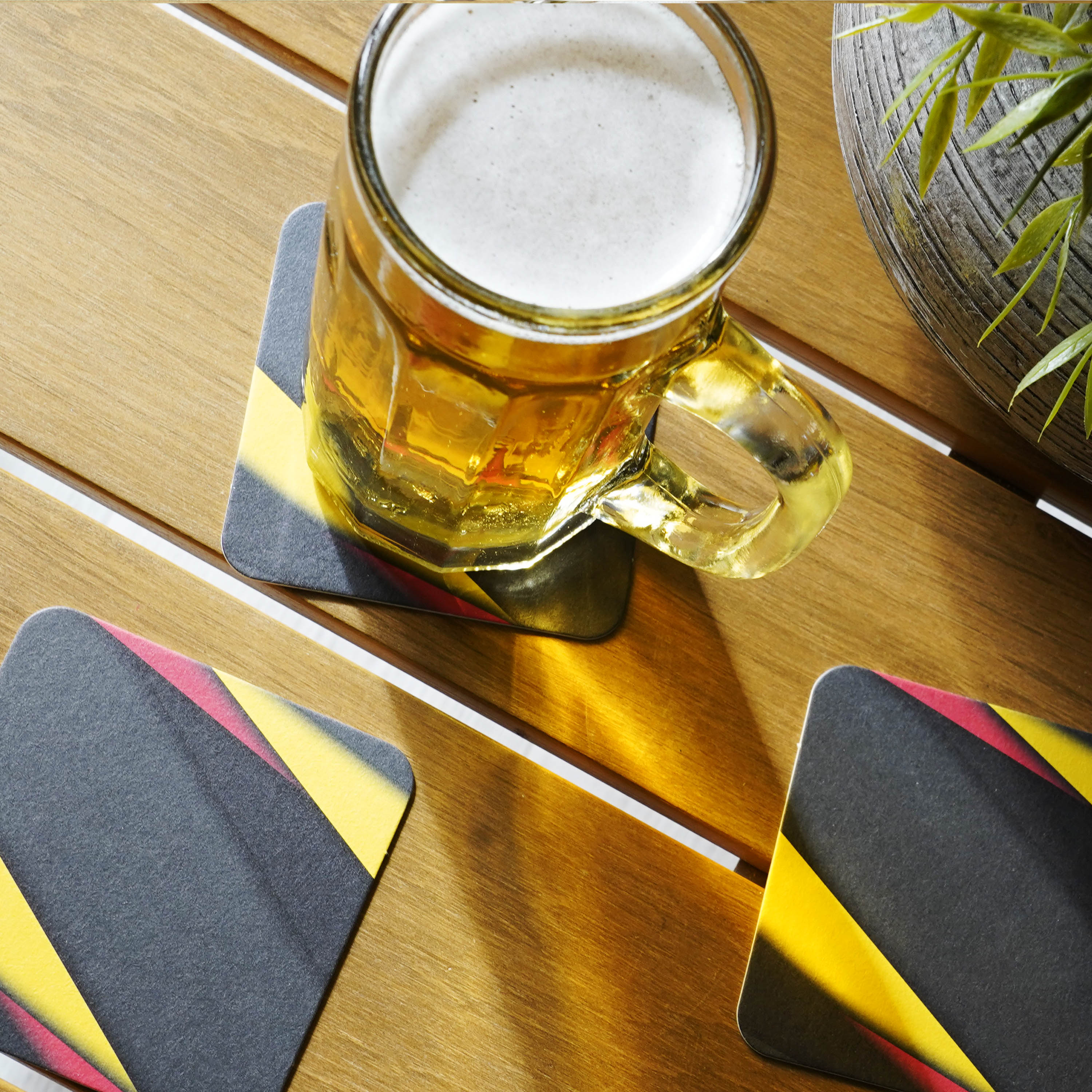 Bierdeckel Fussball Fußball WM im Set Weltmeisterschaft Deutschland Untersetzer Party Bier Geschenkidee Geschenke Männer Deko