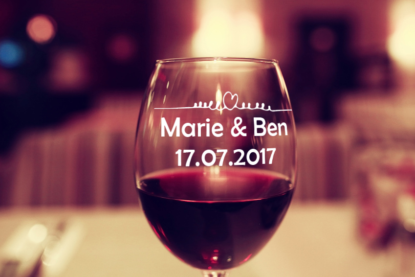 Aufkleber Hochzeit HERZ mit NAMEN für Glas / Weinglas Hochzeitsaufkleber