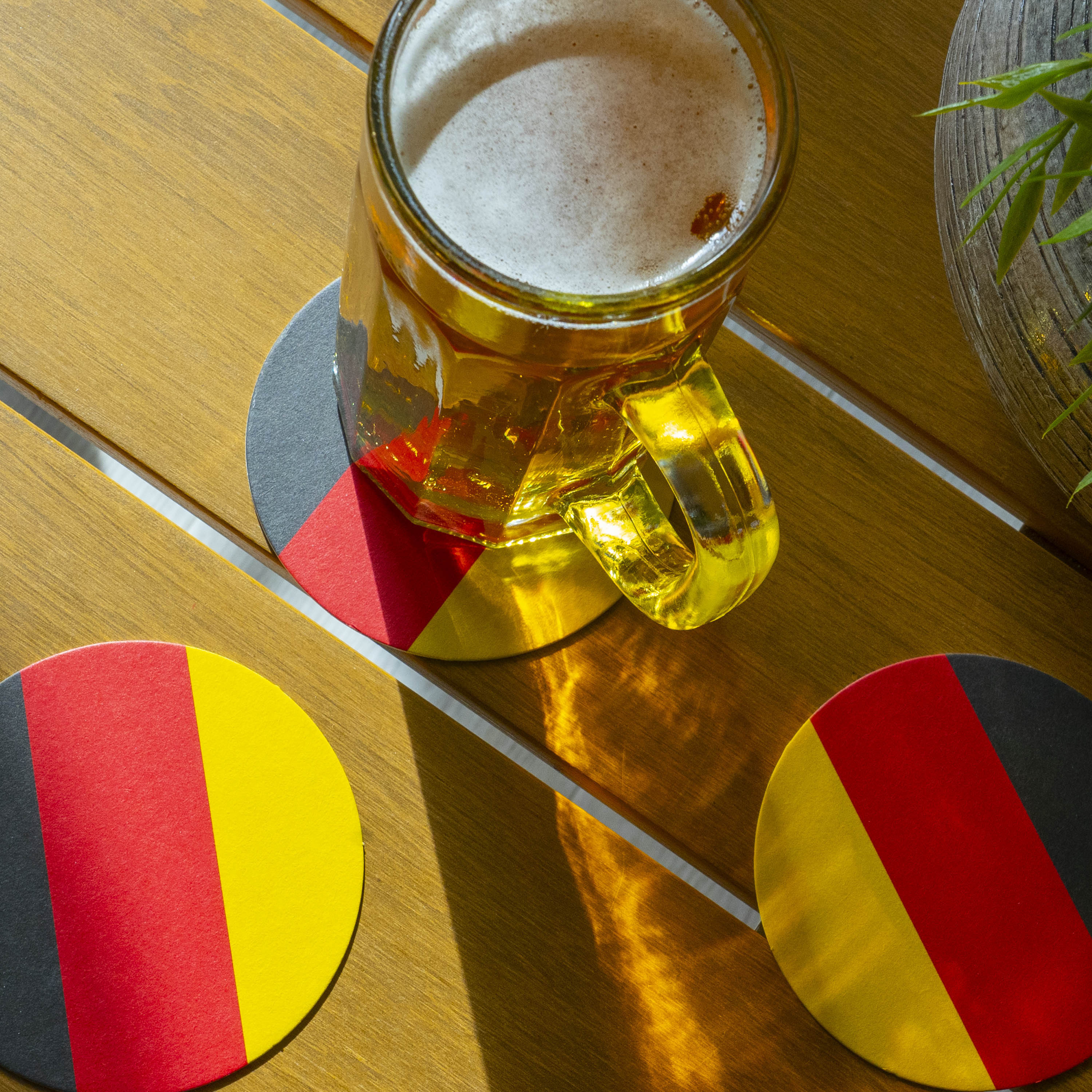 Bierdeckel Fussball Fußball WM im Set Weltmeisterschaft Deutschland Untersetzer Party Bier Geschenkidee Geschenke Männer Deko